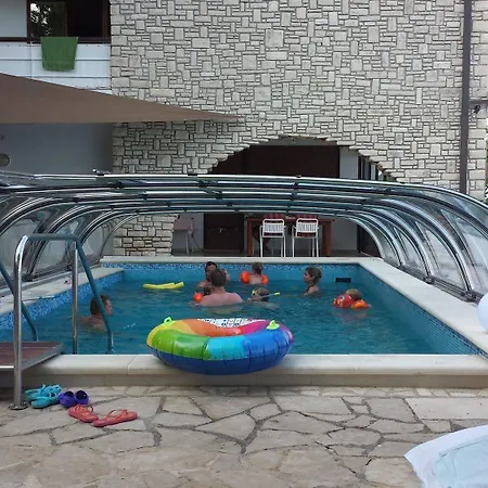 Hotel Kleiner Moscenicka Draga